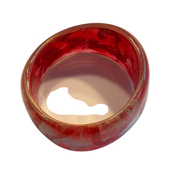 Chunky 1980s plastic bangle bracelet red acrylic silver foil abstract shape - Picture 1 of 7